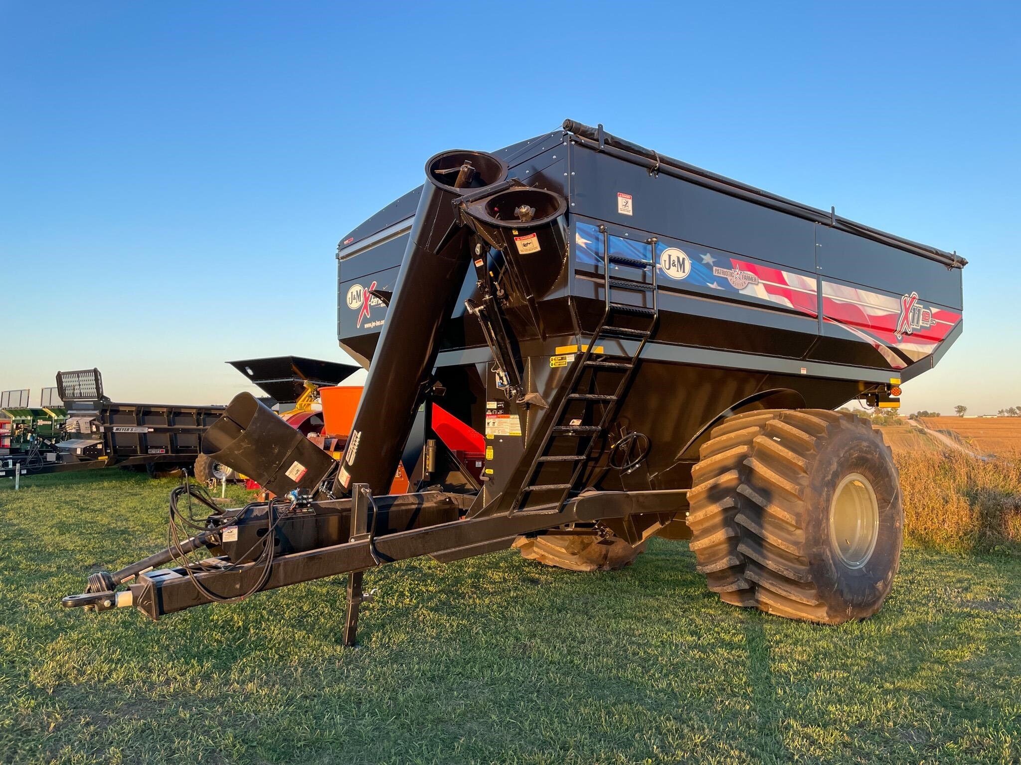 2026 J&M 1112-20S in Henderson, IA