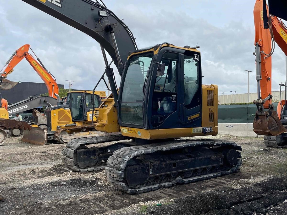 2019 DEERE 135G in Fountain Inn, SC