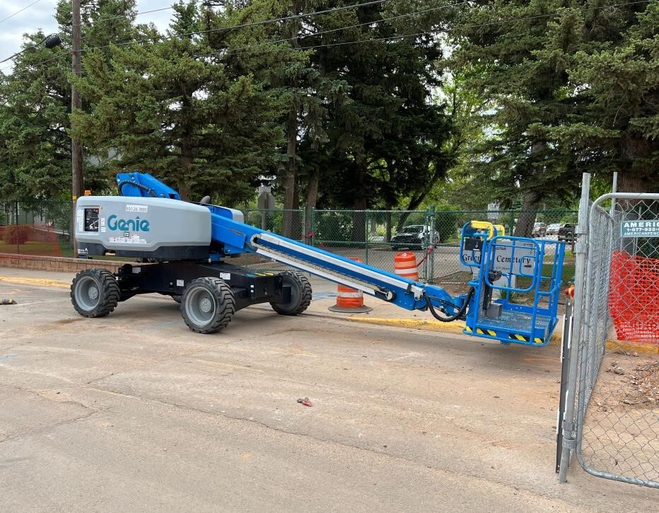 2019 GENIE S40XC in Denver, CO