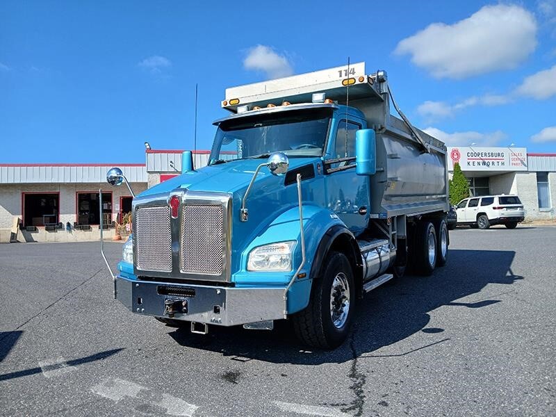 2018 KENWORTH T880 in Coopersburg, PA