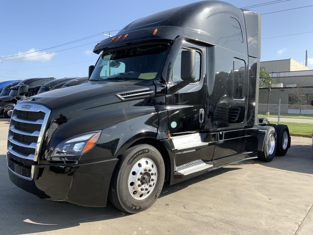 2021 FREIGHTLINER CASCADIA 126 in Lockport, IL