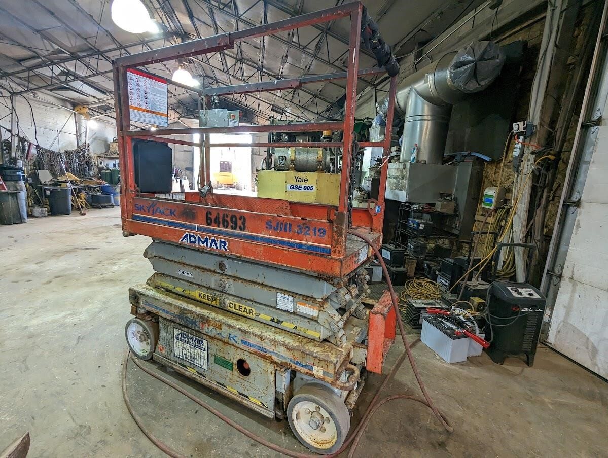 2012 SKYJACK SJ3219 in Rochester, NY