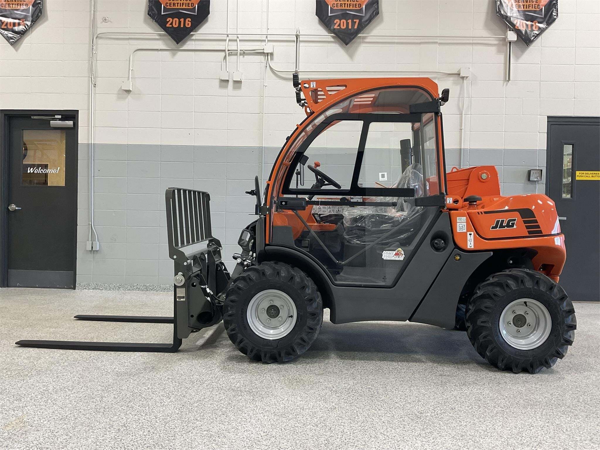 2023 SKY TRAK 3013 in Grand Forks, ND