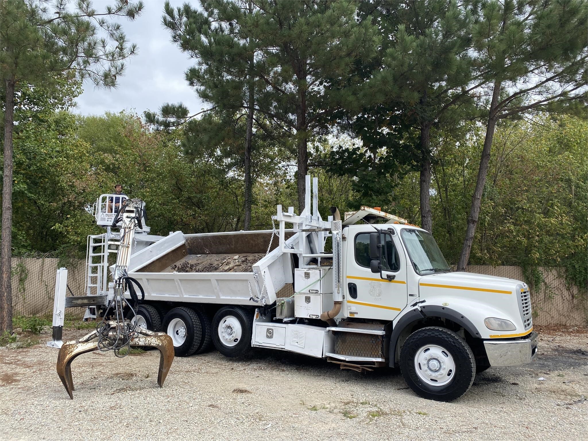 2012 FREIGHTLINER BUSINESS CLASS M2 112 in Cartersville, GA