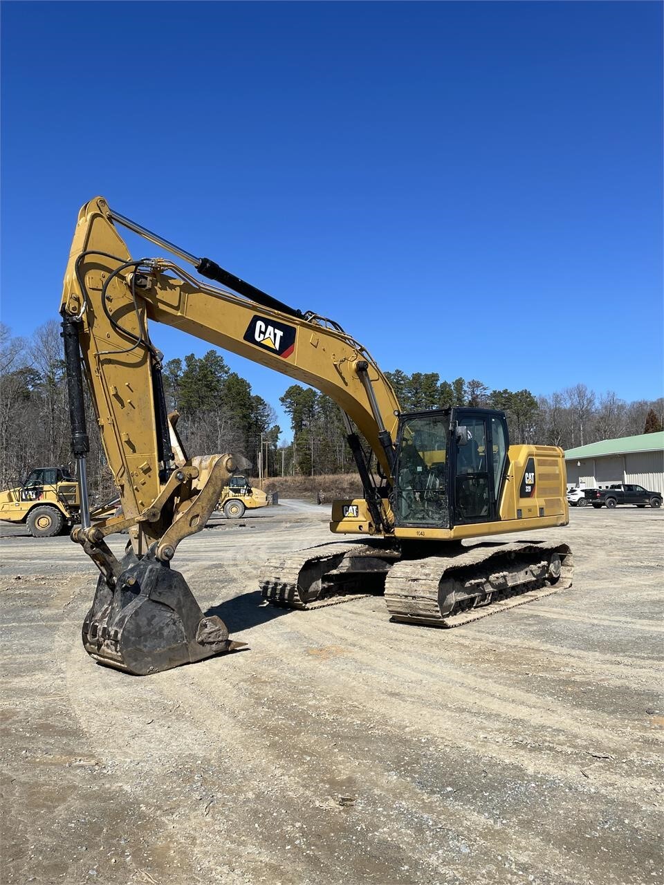 2018 CATERPILLAR 320 in Asheboro, NC