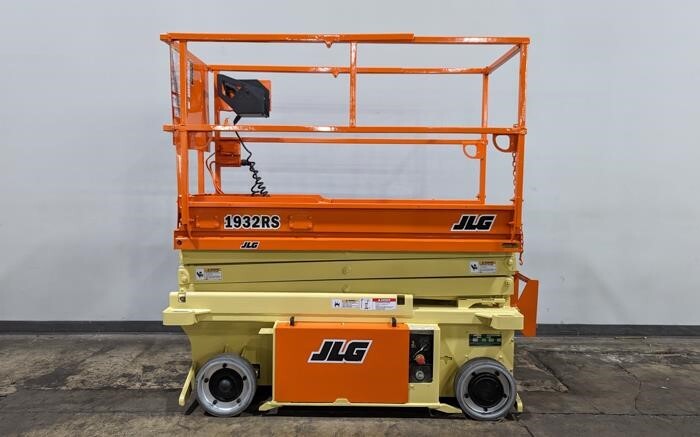 2015 JLG 1932RS in Cary, IL