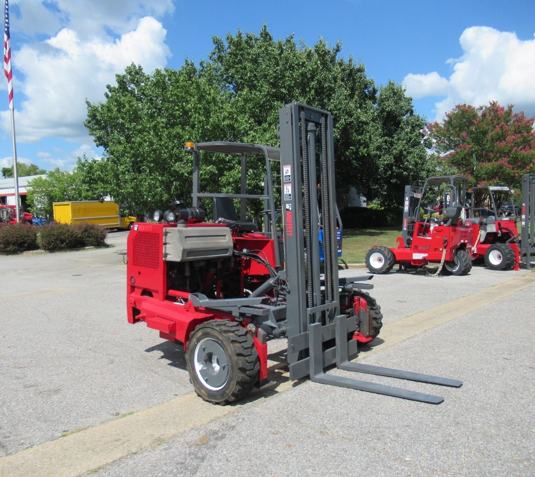 2003 MOFFETT M5000W in Tuscaloosa, AL