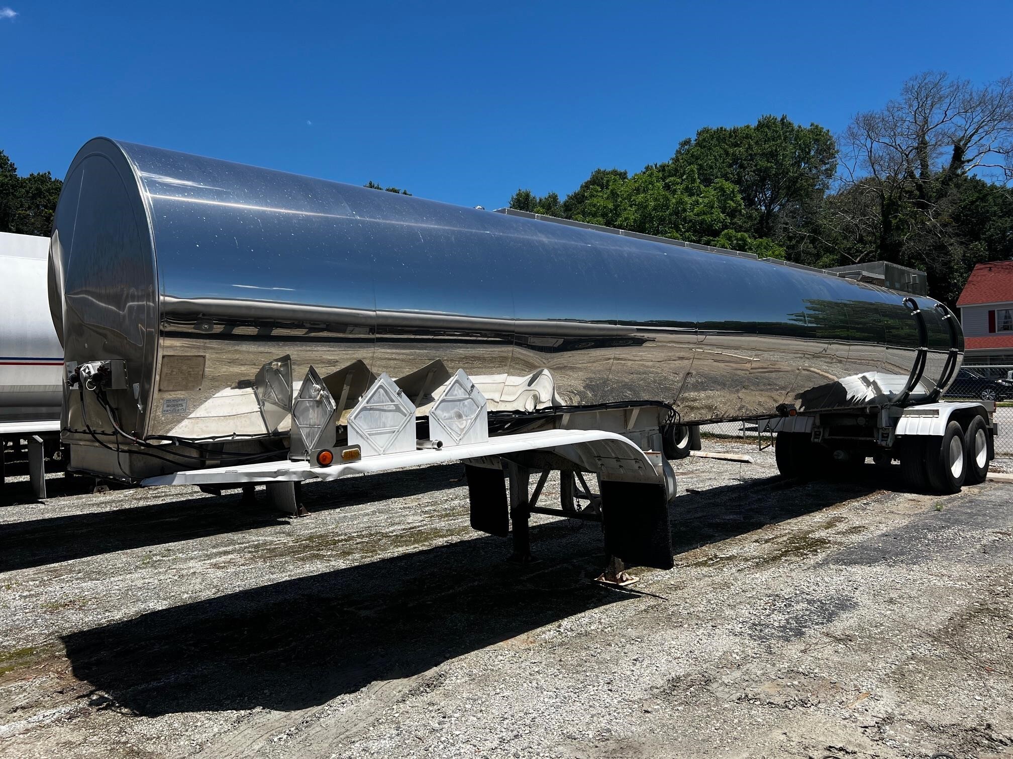 1992 BRENNER TANK STAINLESS STEEL - INSULATED 400 DEGREE NON CODE TA in Spartanburg, SC