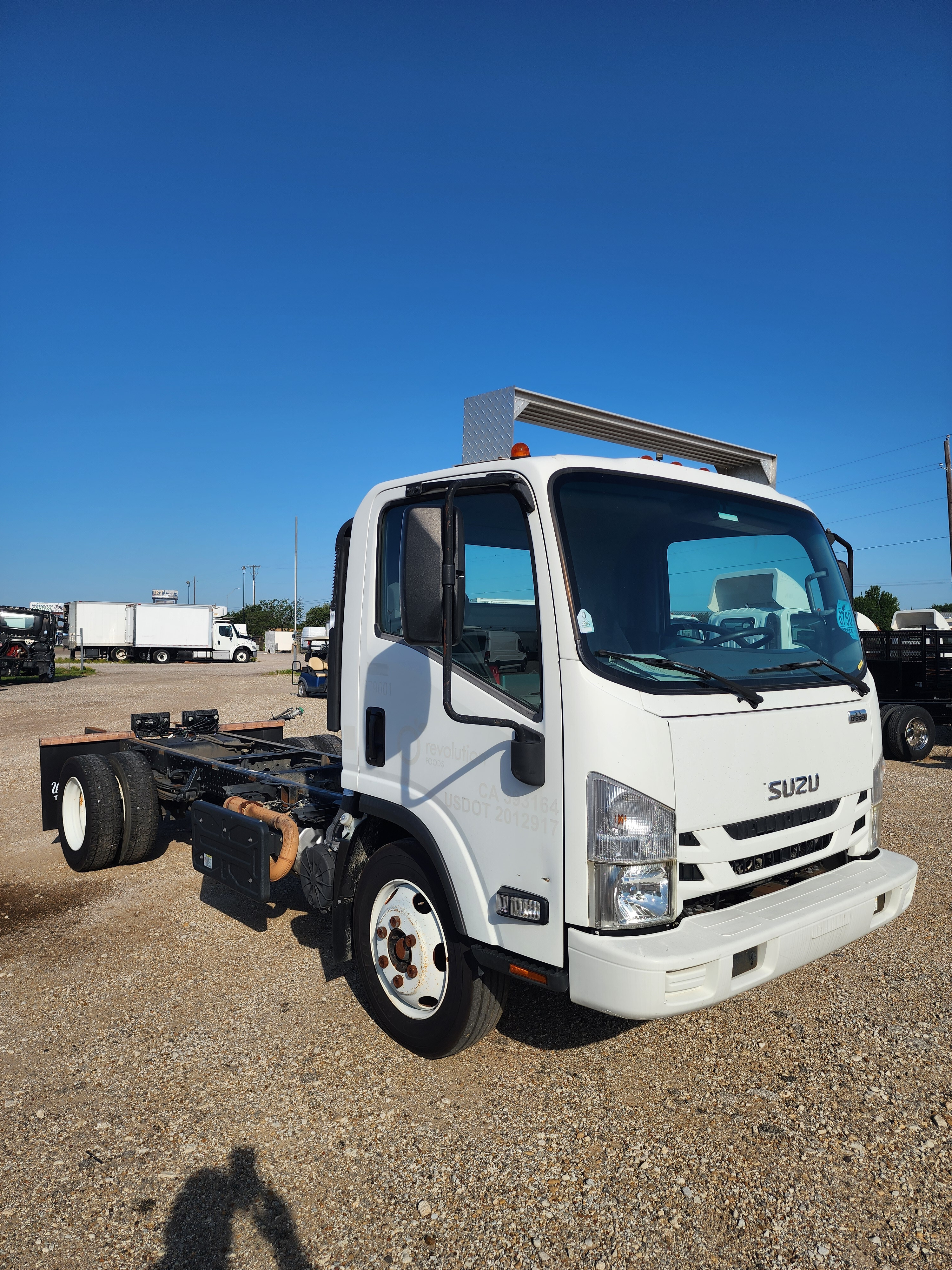 2017 ISUZU NRR DIESEL CAB & CHASSIS 150" in Rockwall, TX