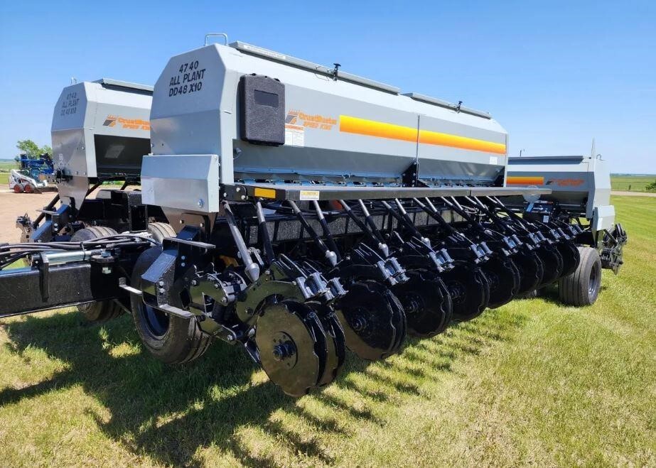 CRUST BUSTER 4740 in Wessington Springs, SD