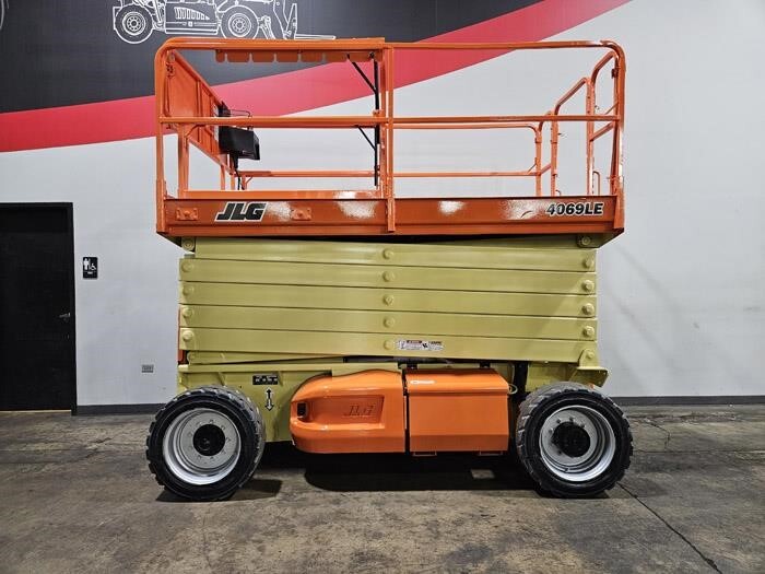2013 JLG 4069LE in Cary, IL
