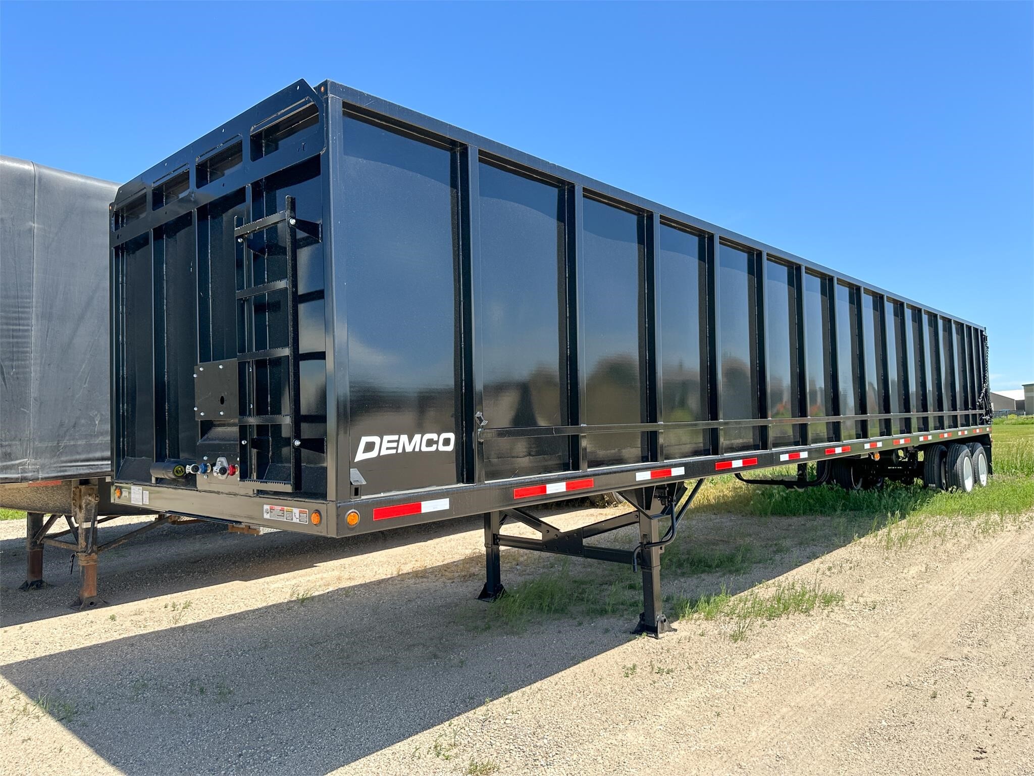 2027 DEMCO GONDOLA SCRAP TRAILER in Henderson, IA