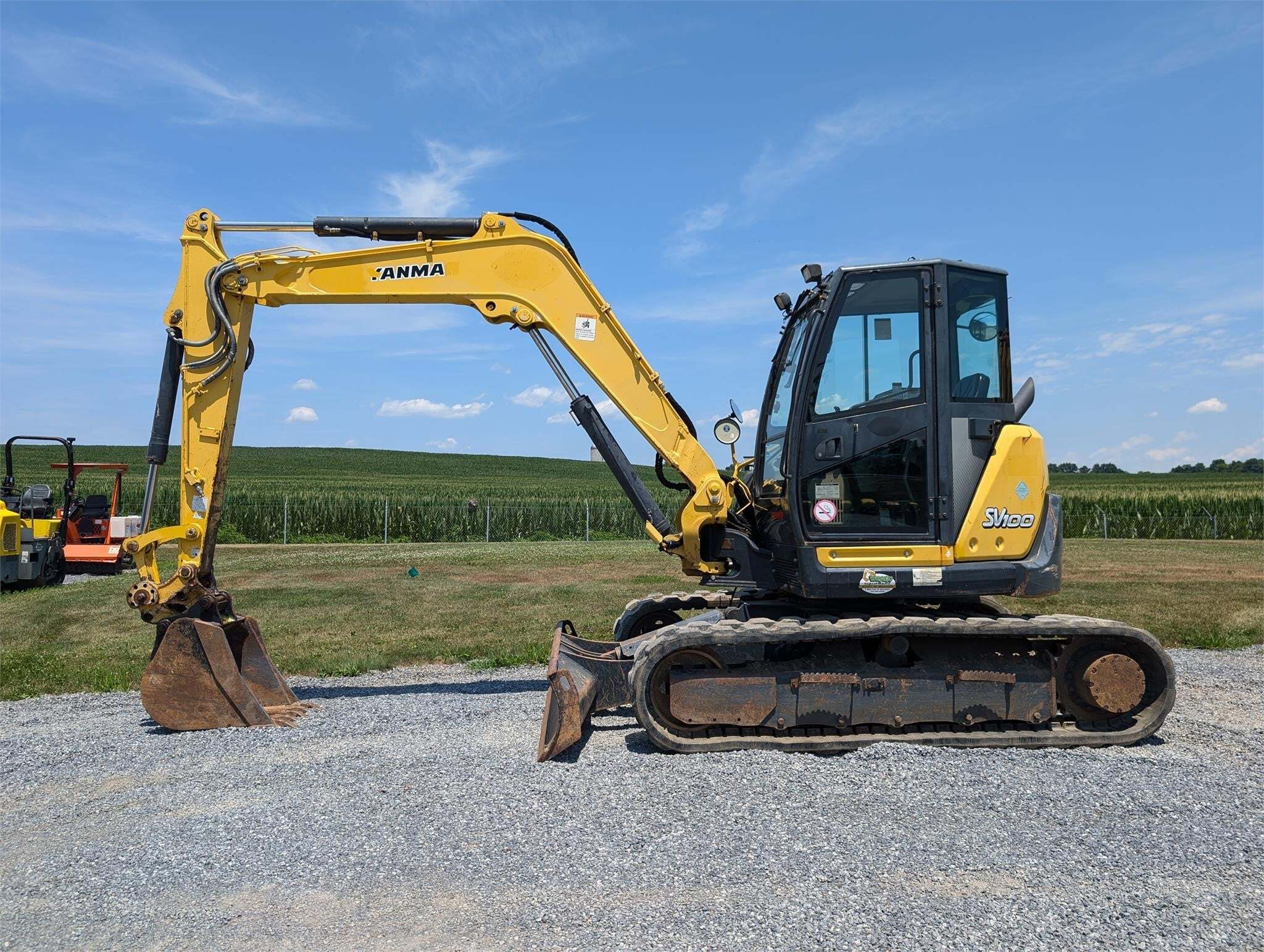 2016 YANMAR SV100-2A in Womelsdorf, PA