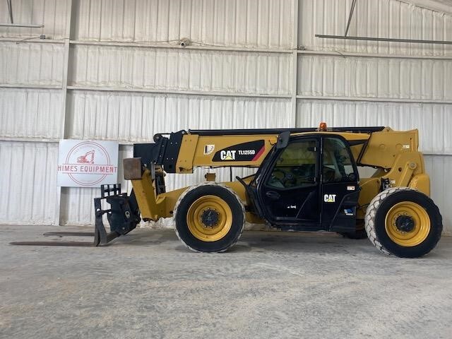 2015 CATERPILLAR TL1255D in Van Alstyne, TX