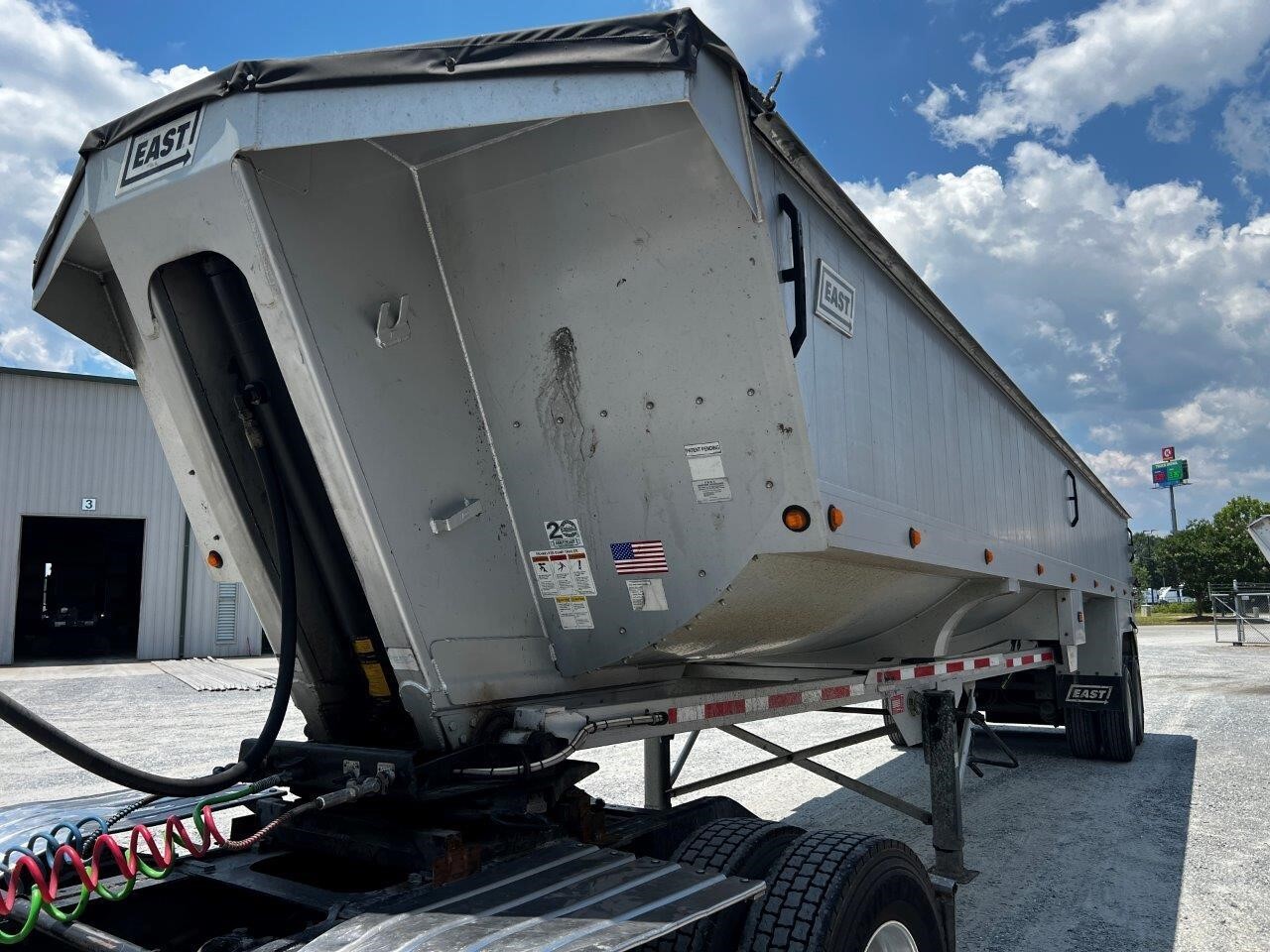 2014 EAST 39' X 102" X 60" FRAMELESS HYBRID DUMP in Spartanburg, SC