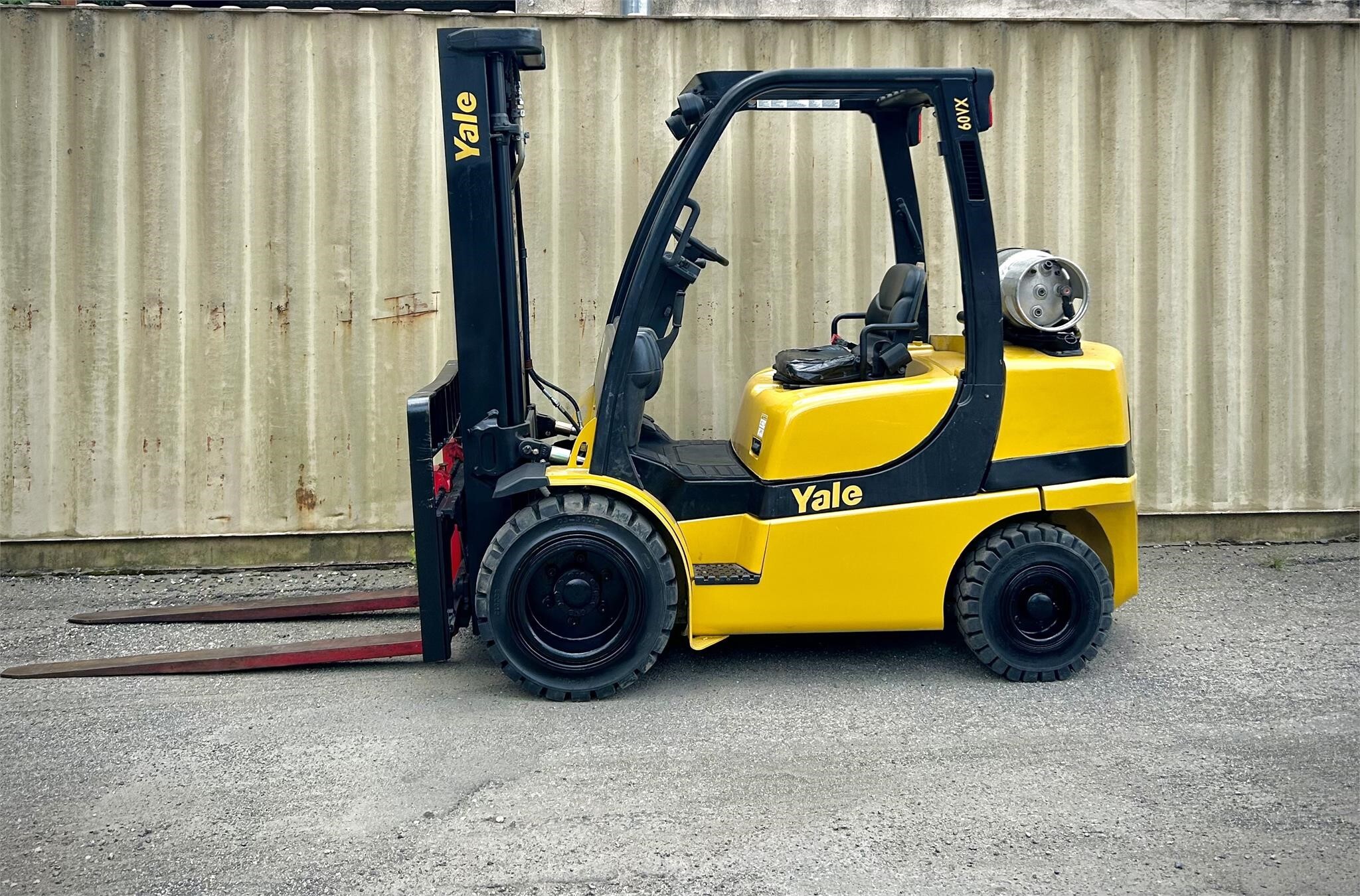 2006 YALE GLP060VX in Clifton, NJ