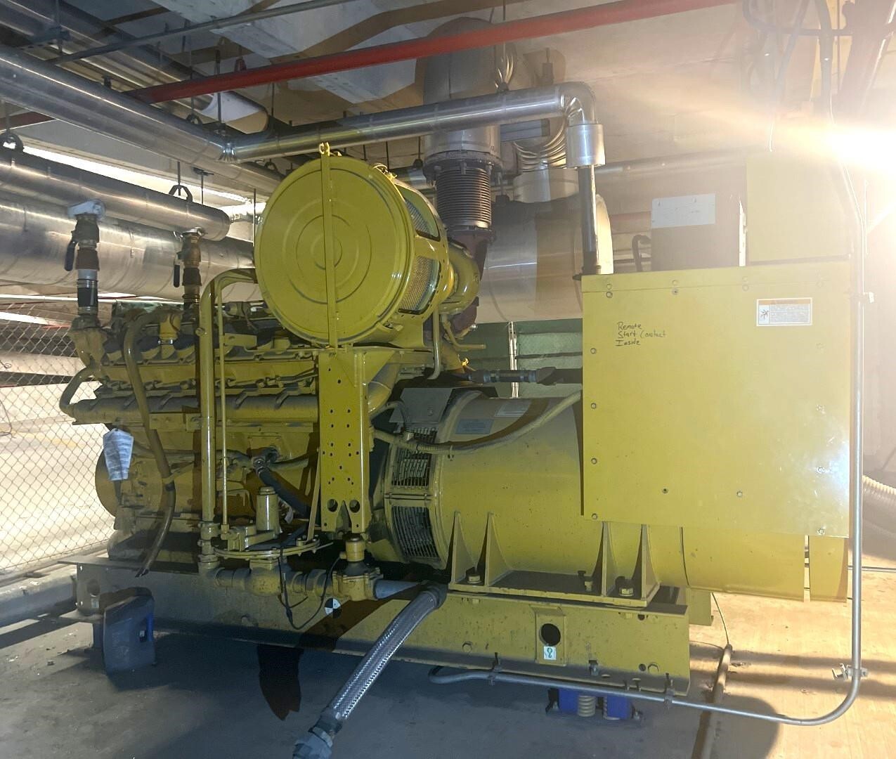 2000 CATERPILLAR 3412TA in Encino, CA