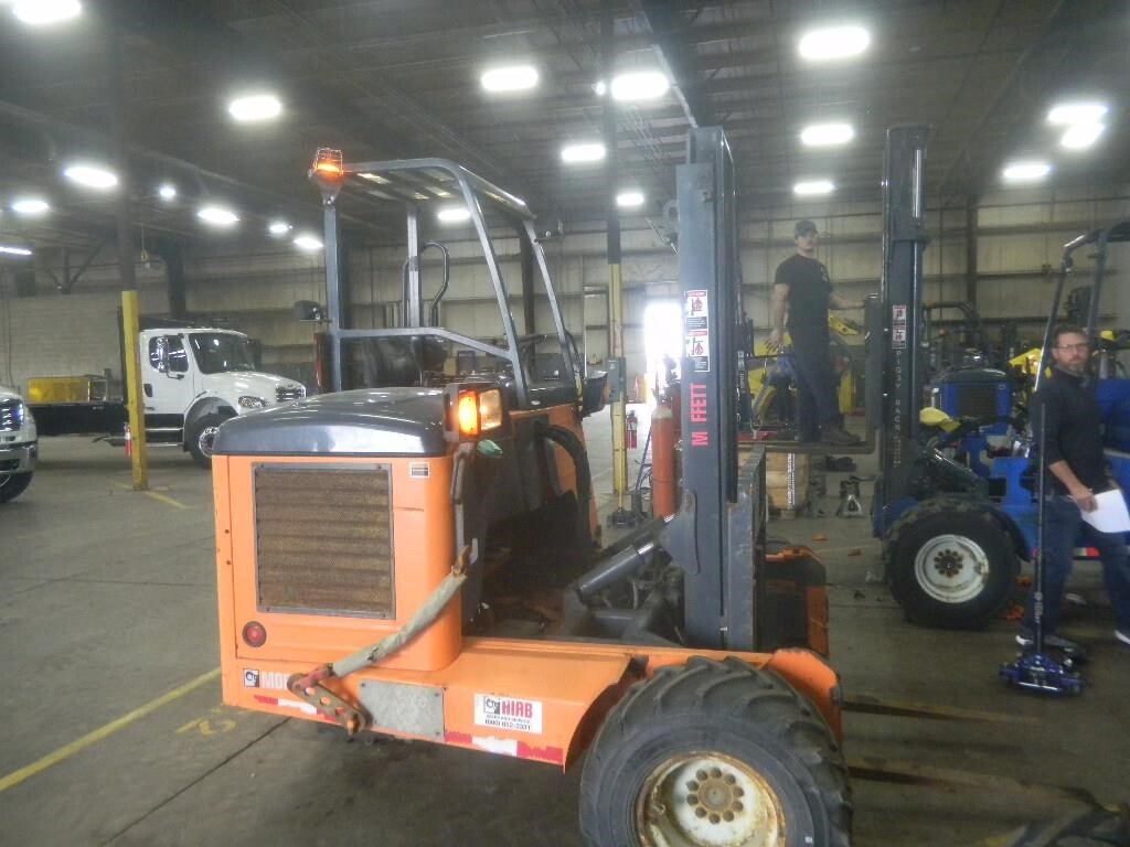 2016 MOFFETT M8 55.3 in Columbus, OH