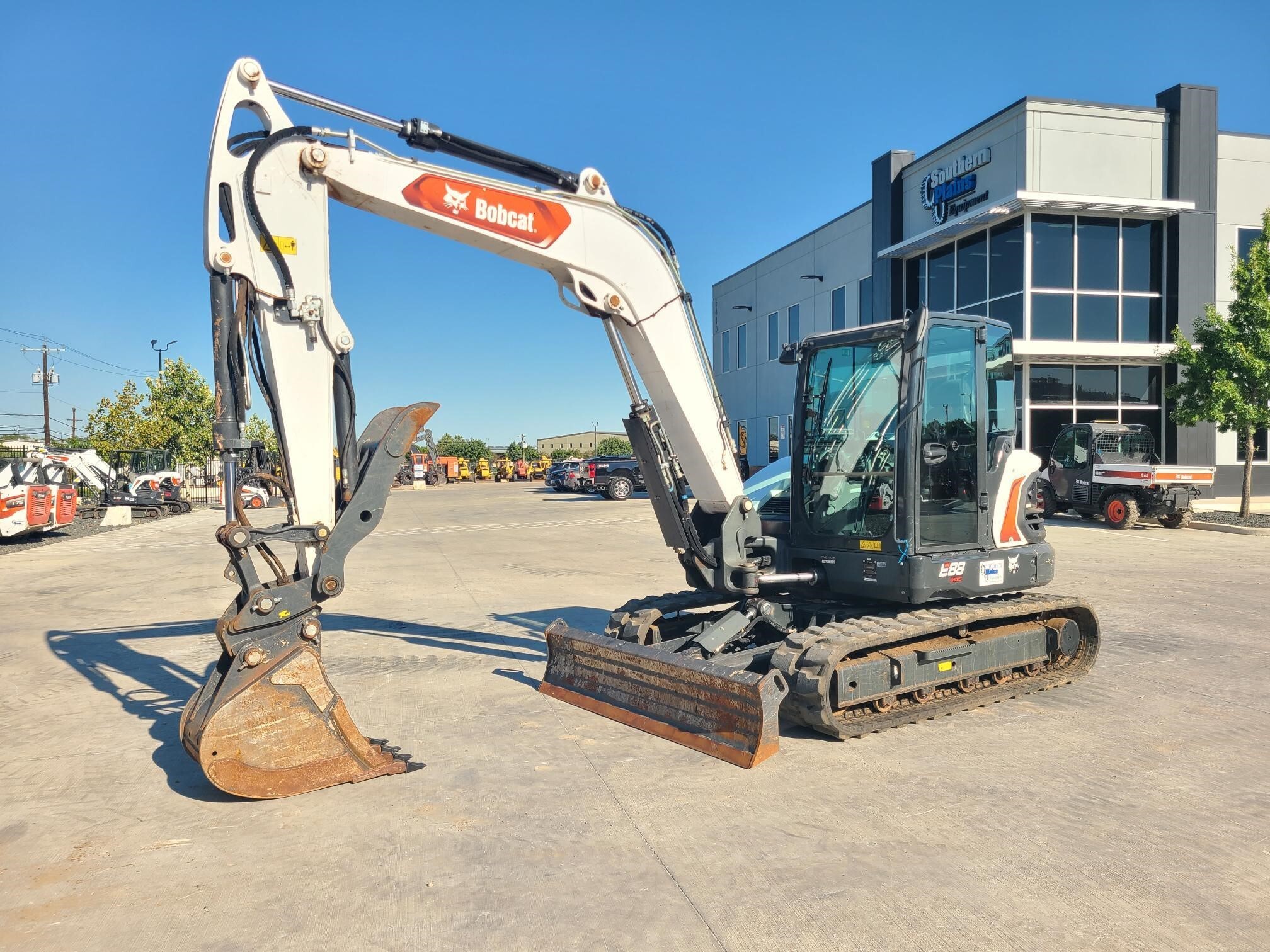 2022 BOBCAT E88 in San Antonio, TX