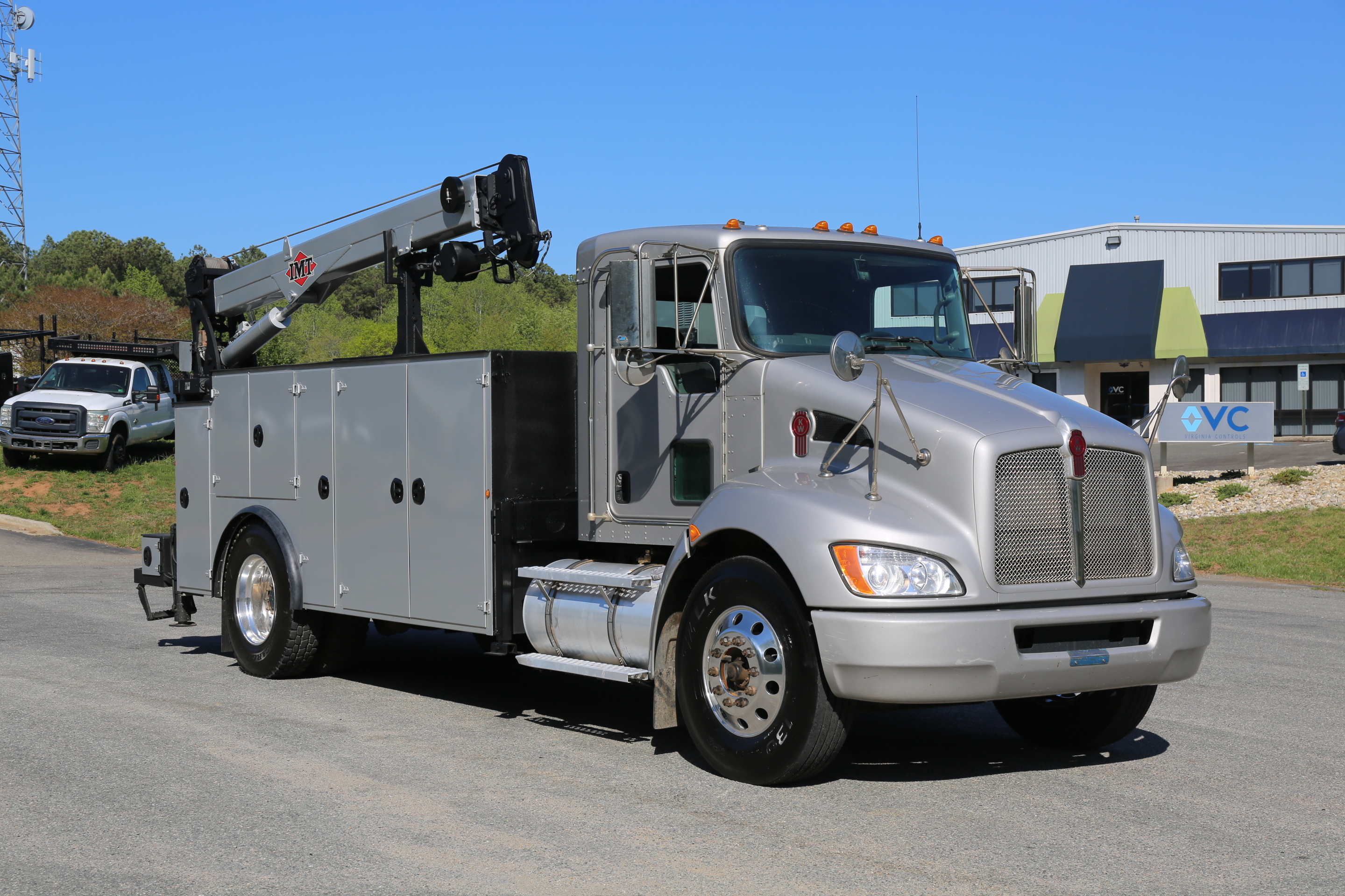 2021 KENWORTH T270 in Oilville, VA