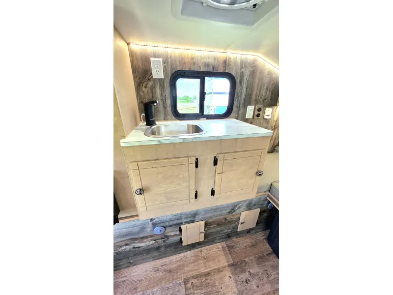 2026 Capri Cowboy SHORT BED (6.5')