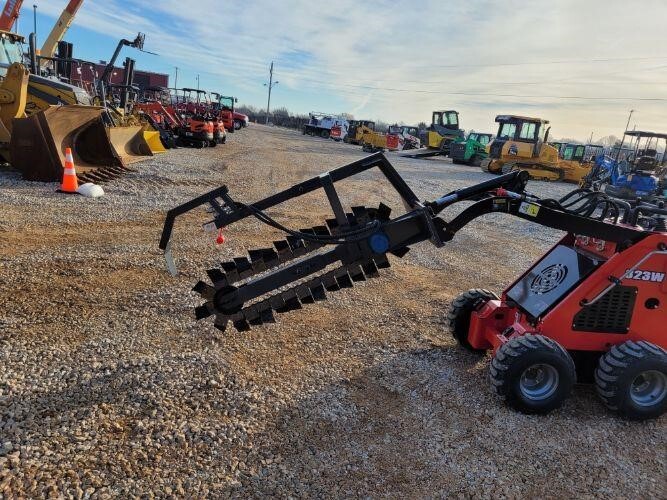 2024 CAPTOK Attachment in Strafford, MO