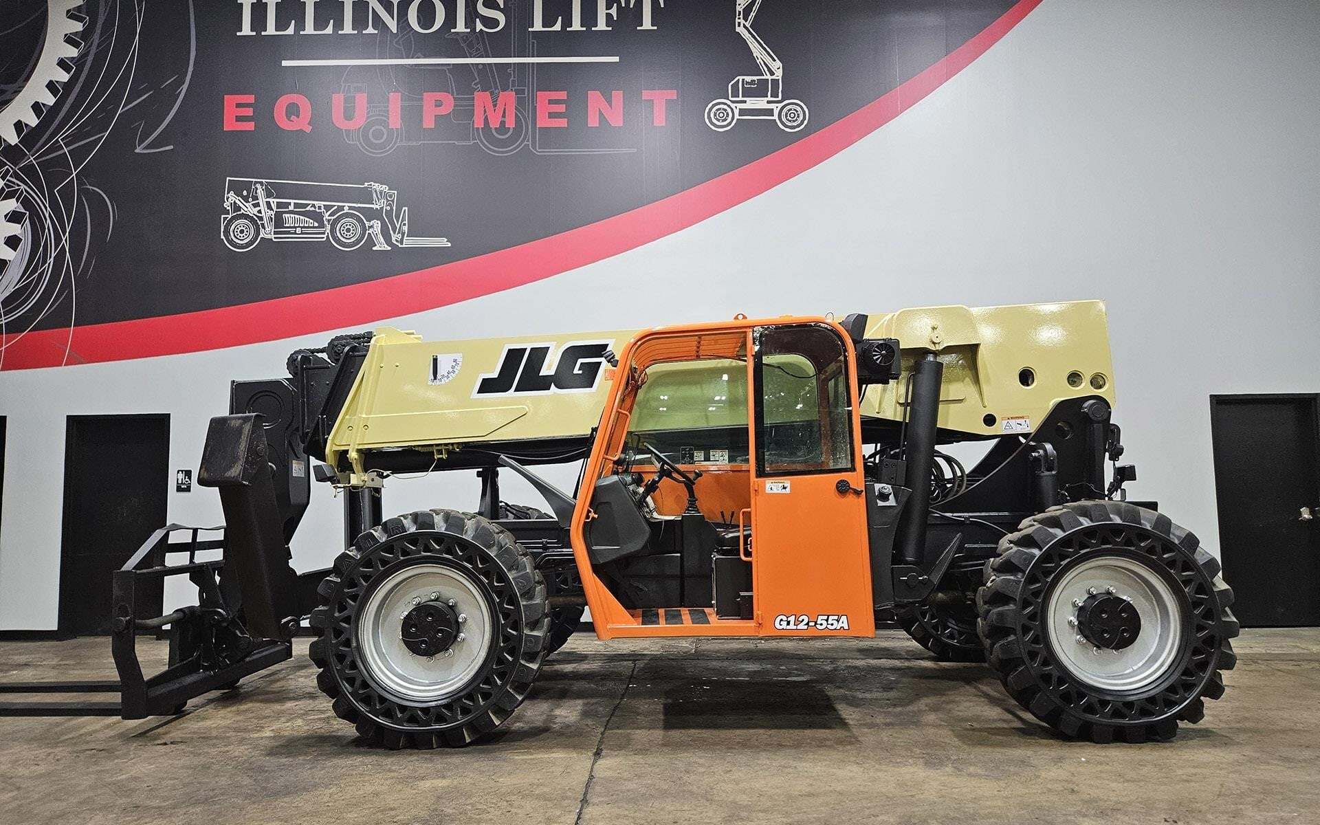 2015 JLG G12-55A in Cary, IL