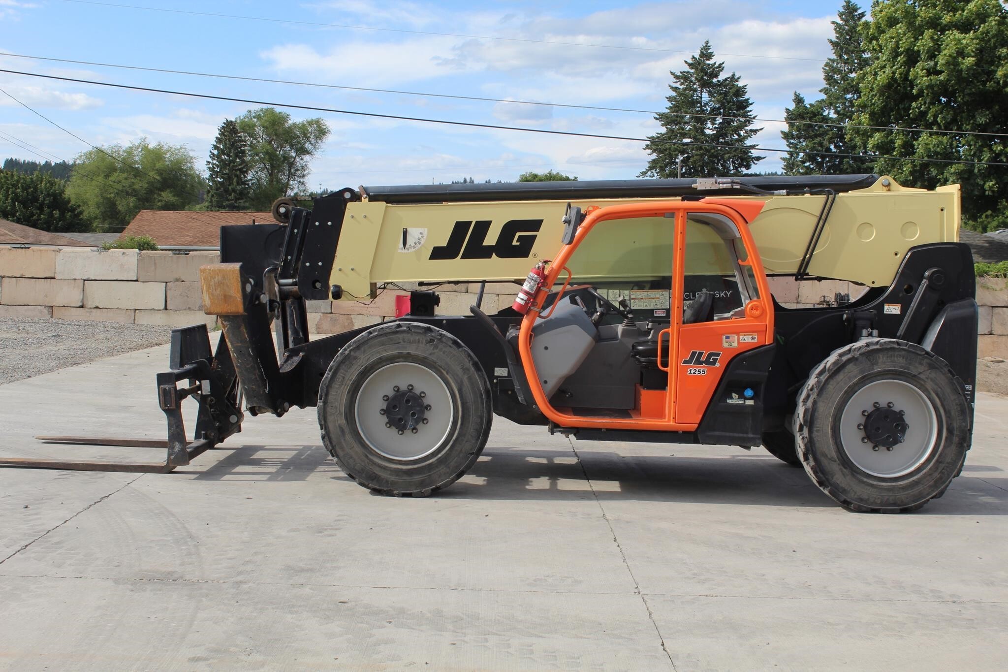 2018 JLG 1255 in Spokane, WA