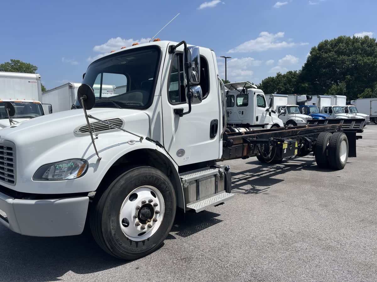 2020 FREIGHTLINER BUSINESS CLASS M2 106 in Laurel, MD