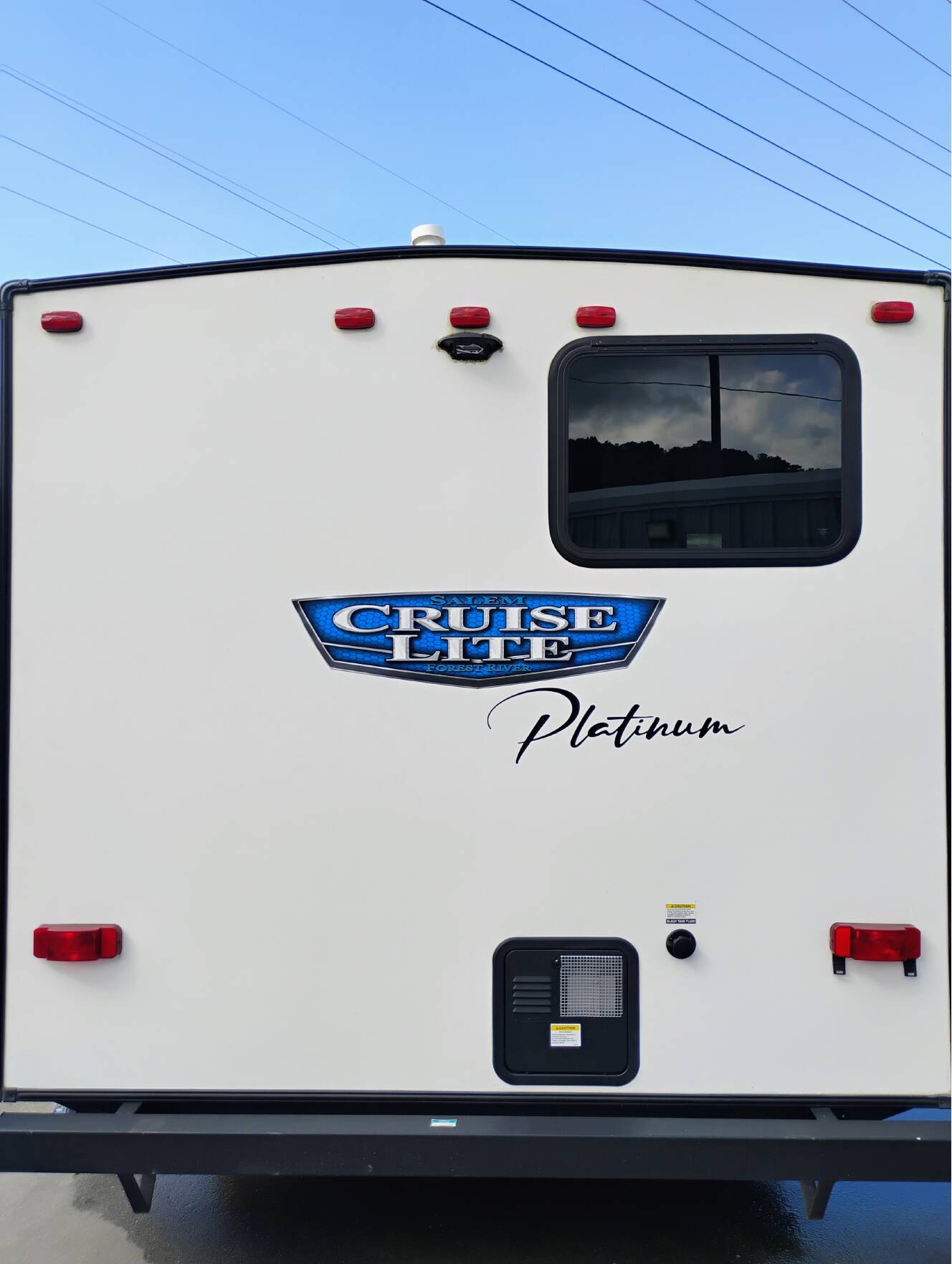 A photo of this 2023 Forest River SALEM CRUISE LITE 261BHXL