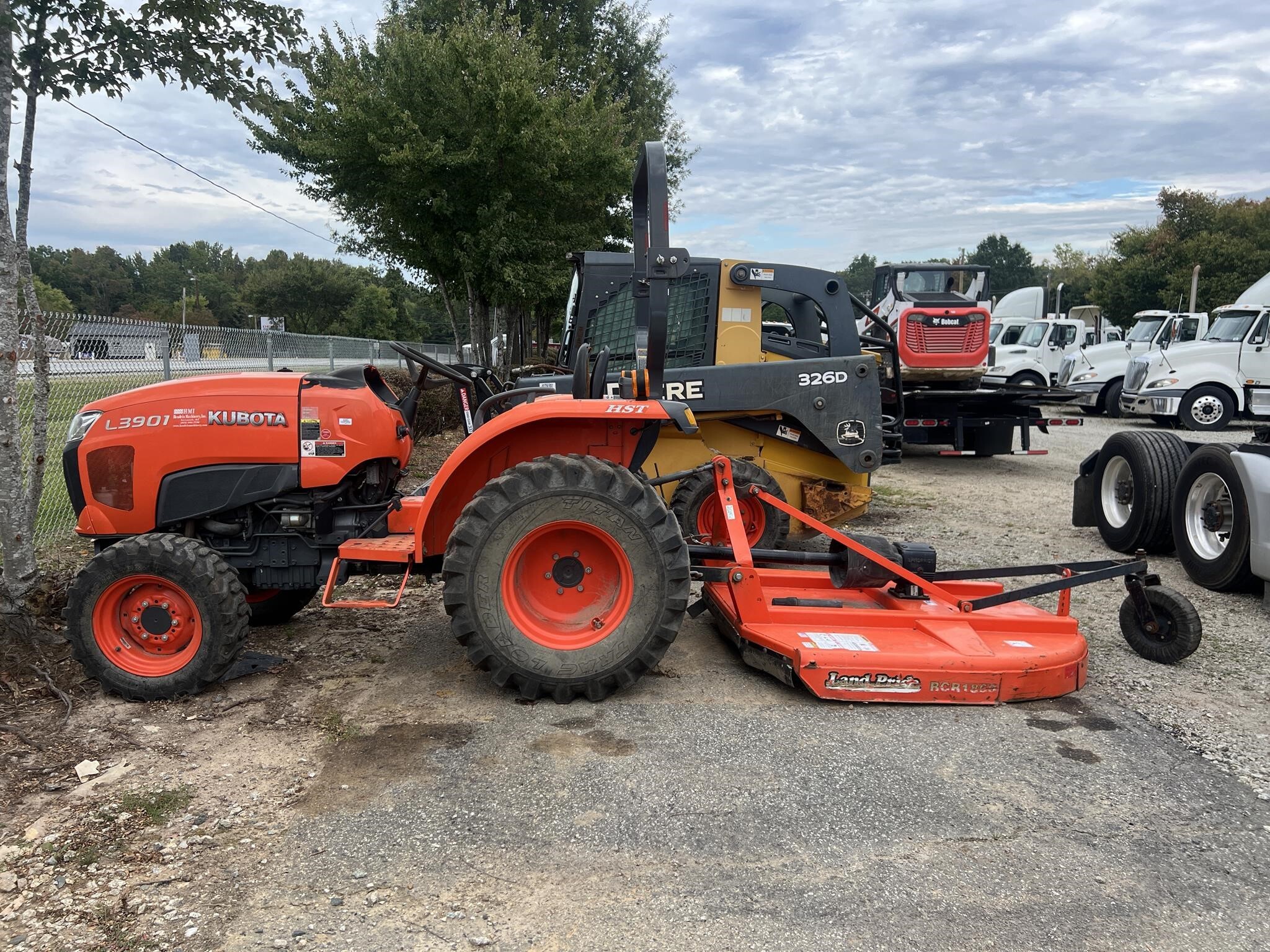 2018 KUBOTA L3901HST in Greensboro, NC