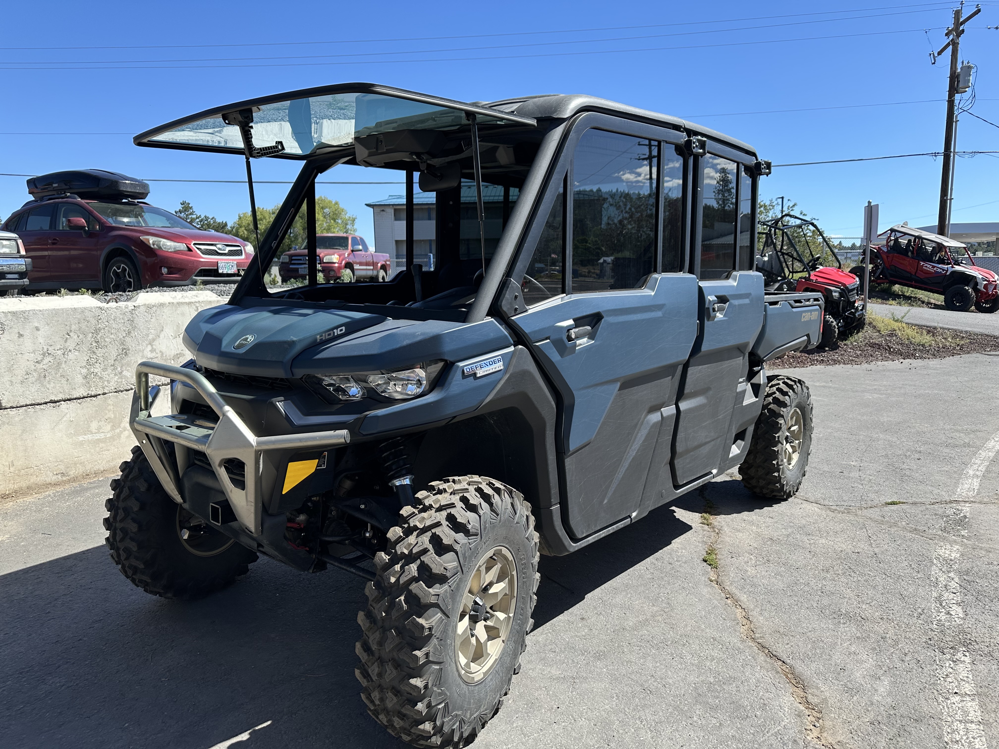 2025 Can-Am DEFENDER MAX LTD 65 HD10 BE in bend OR