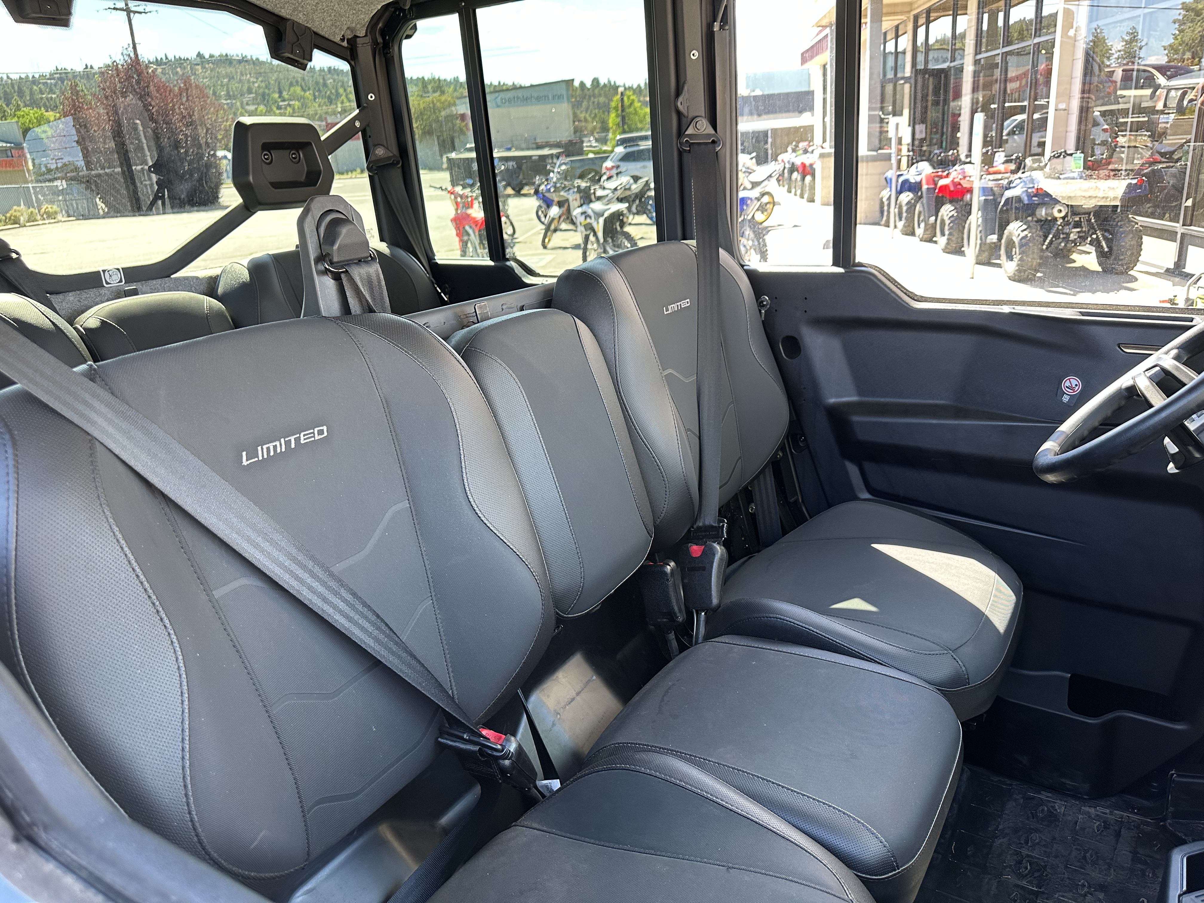2025 Can-Am DEFENDER MAX LTD 65 HD10 BE in bend OR