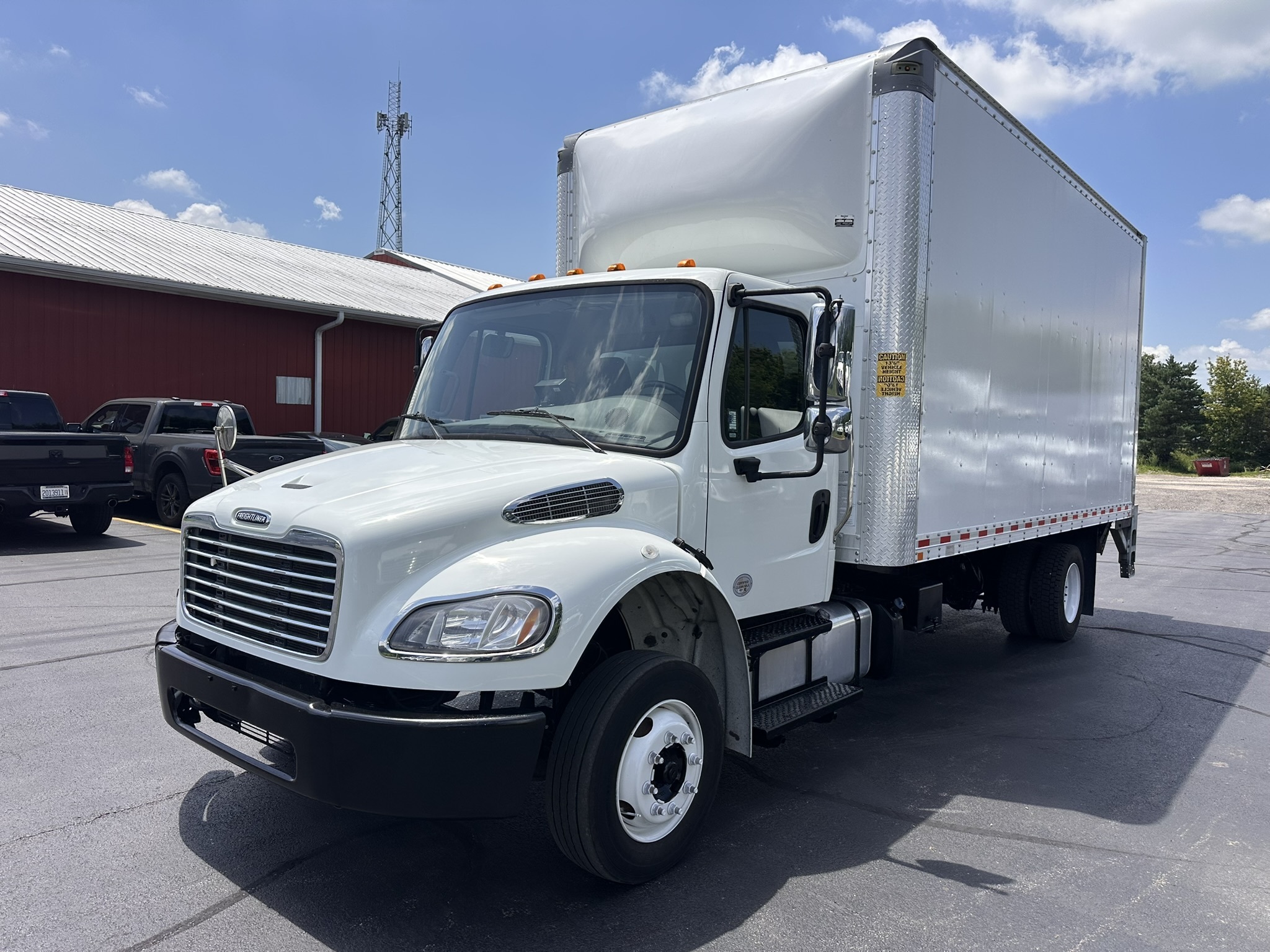 2021 FREIGHTLINER BUSINESS CLASS M2 106 in Marengo, IL