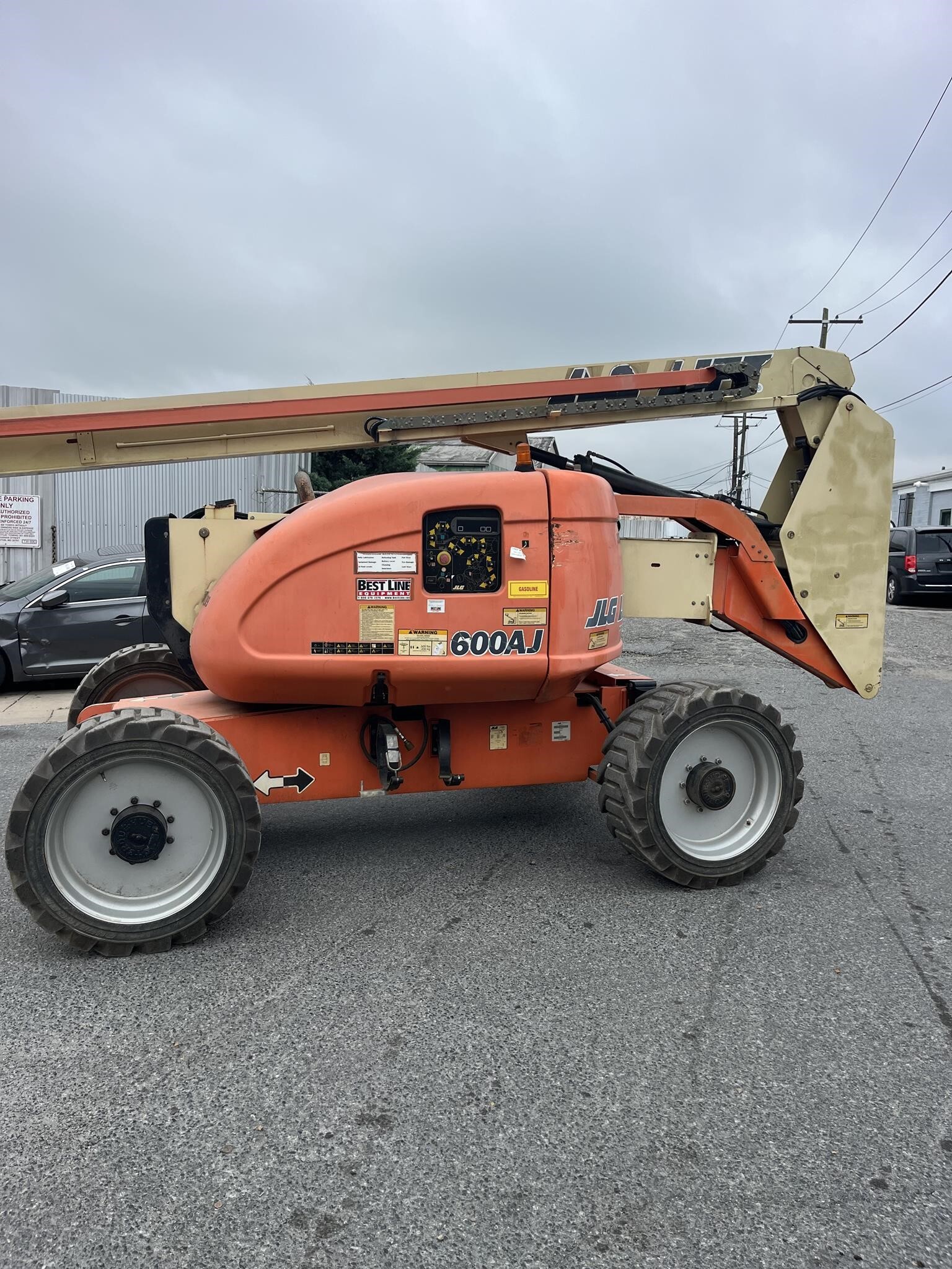 2012 JLG 600AJ in Jessup, MD