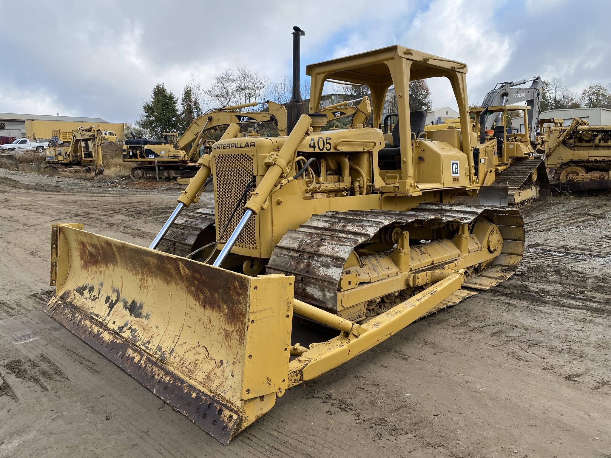 1985 CATERPILLAR D5B LGP in Rockwell, NC