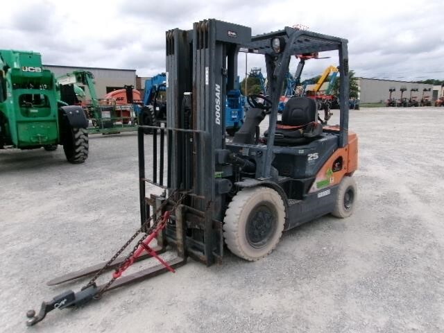 2018 DOOSAN G25N-7 in Cartersville, GA