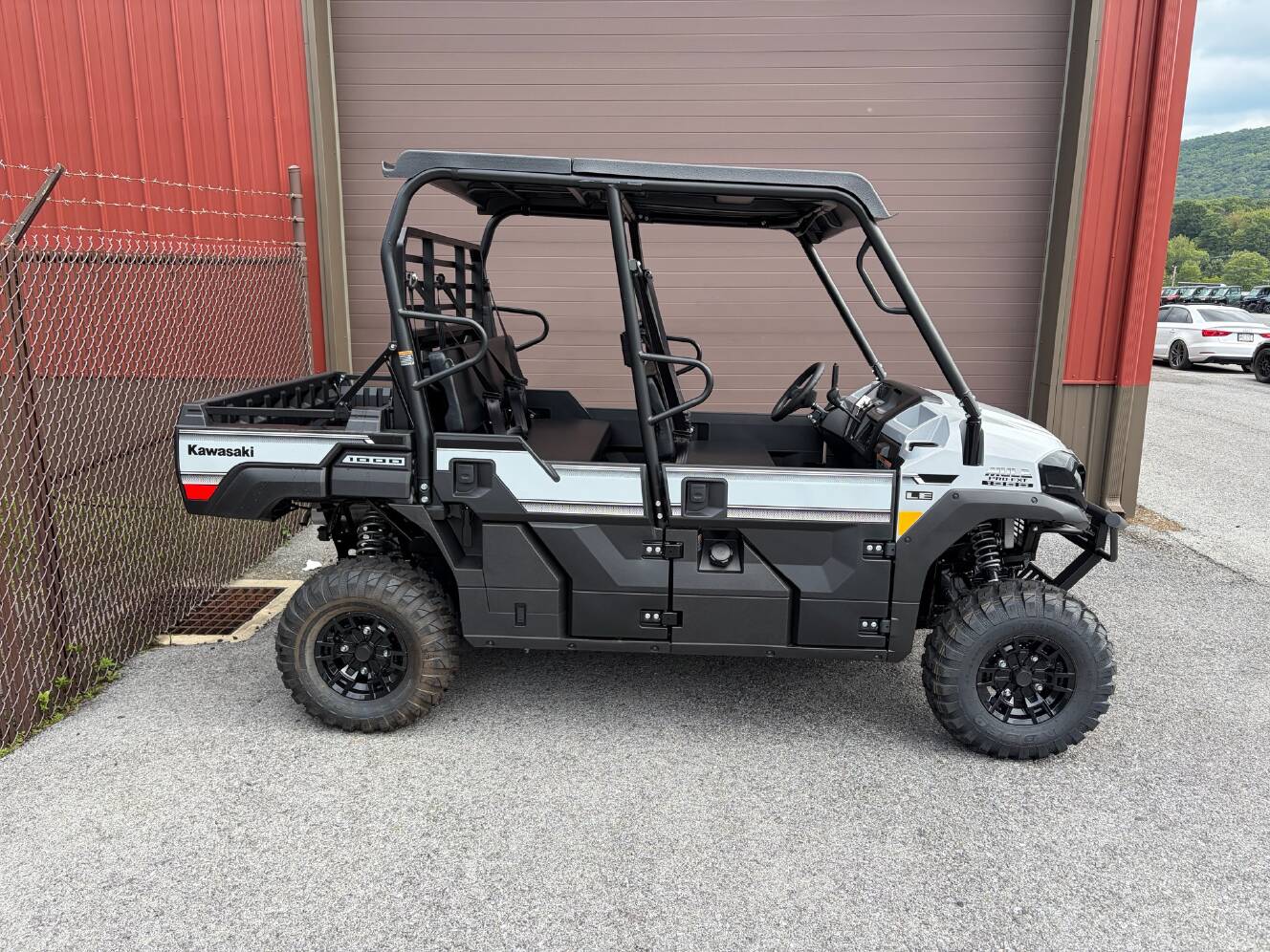 A photo of this 2027 Kawasaki MULE PRO-FXT™ 1000 LE