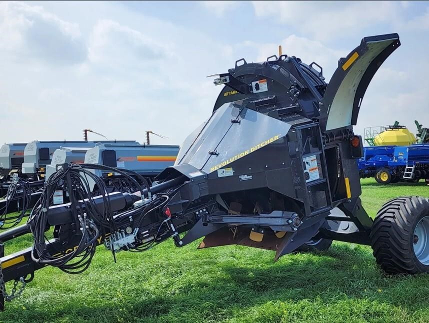 CRARY REVOLUTION DITCHER in Wessington Springs, SD