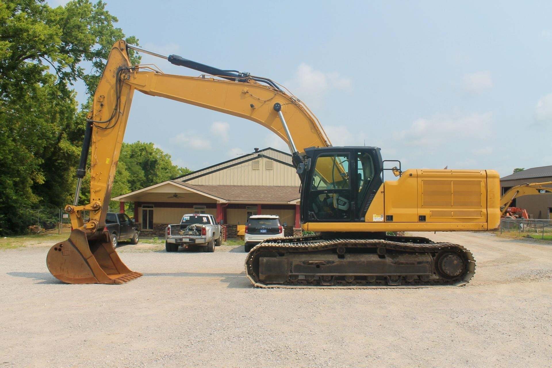 2019 CATERPILLAR 336 in Pleasureville, KY