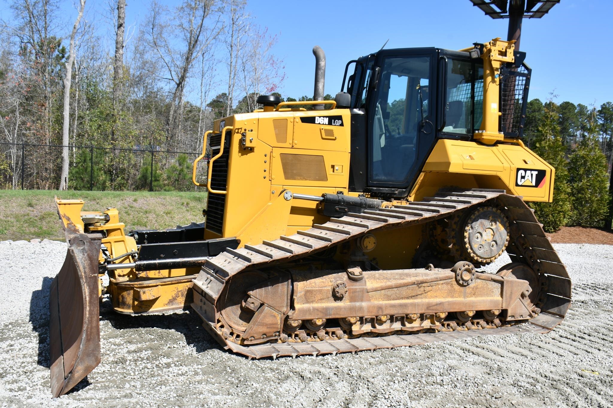 2019 CATERPILLAR D6N LGP in Summerville, SC