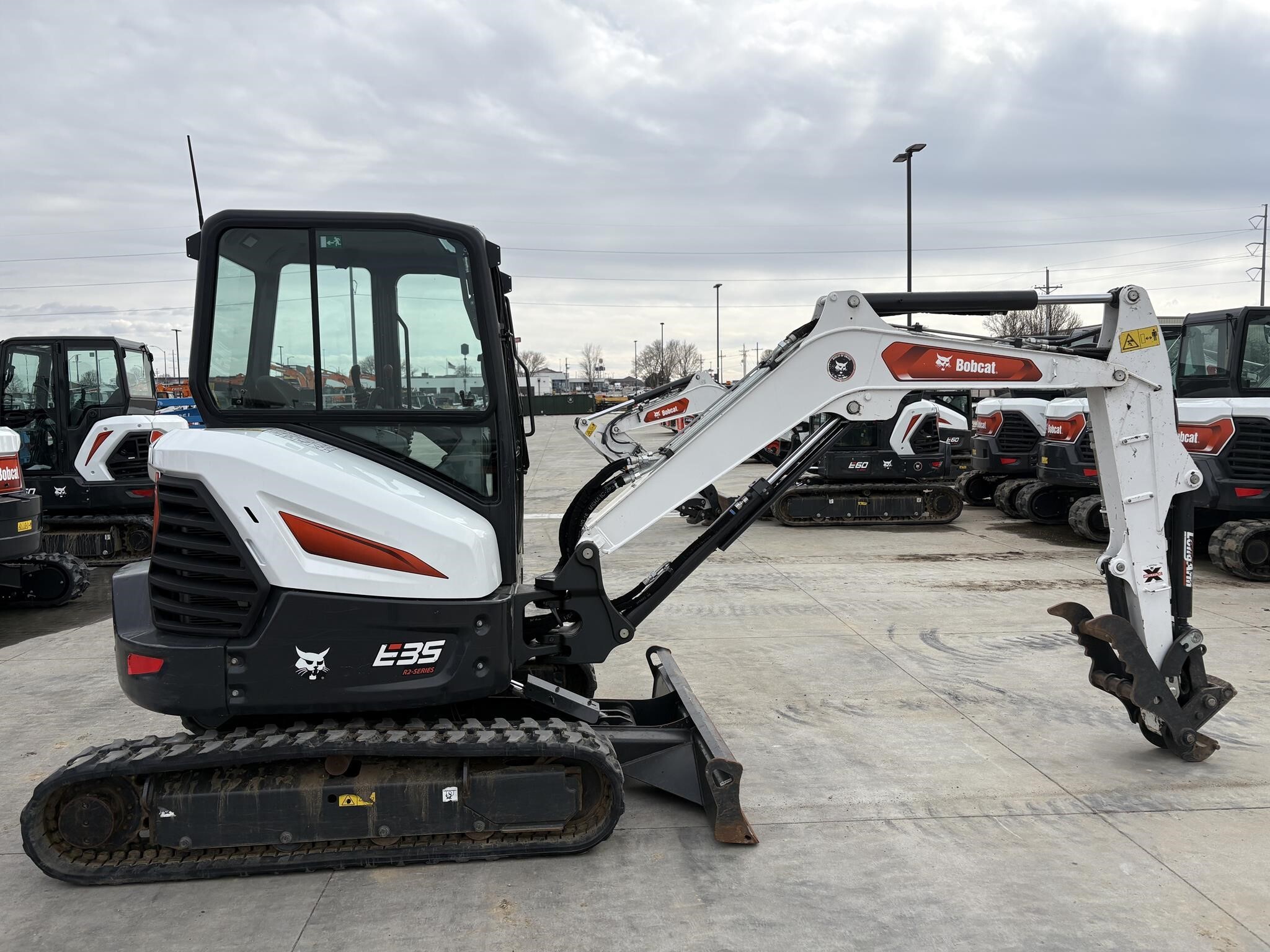 2023 BOBCAT E35IR2 in Omaha, NE