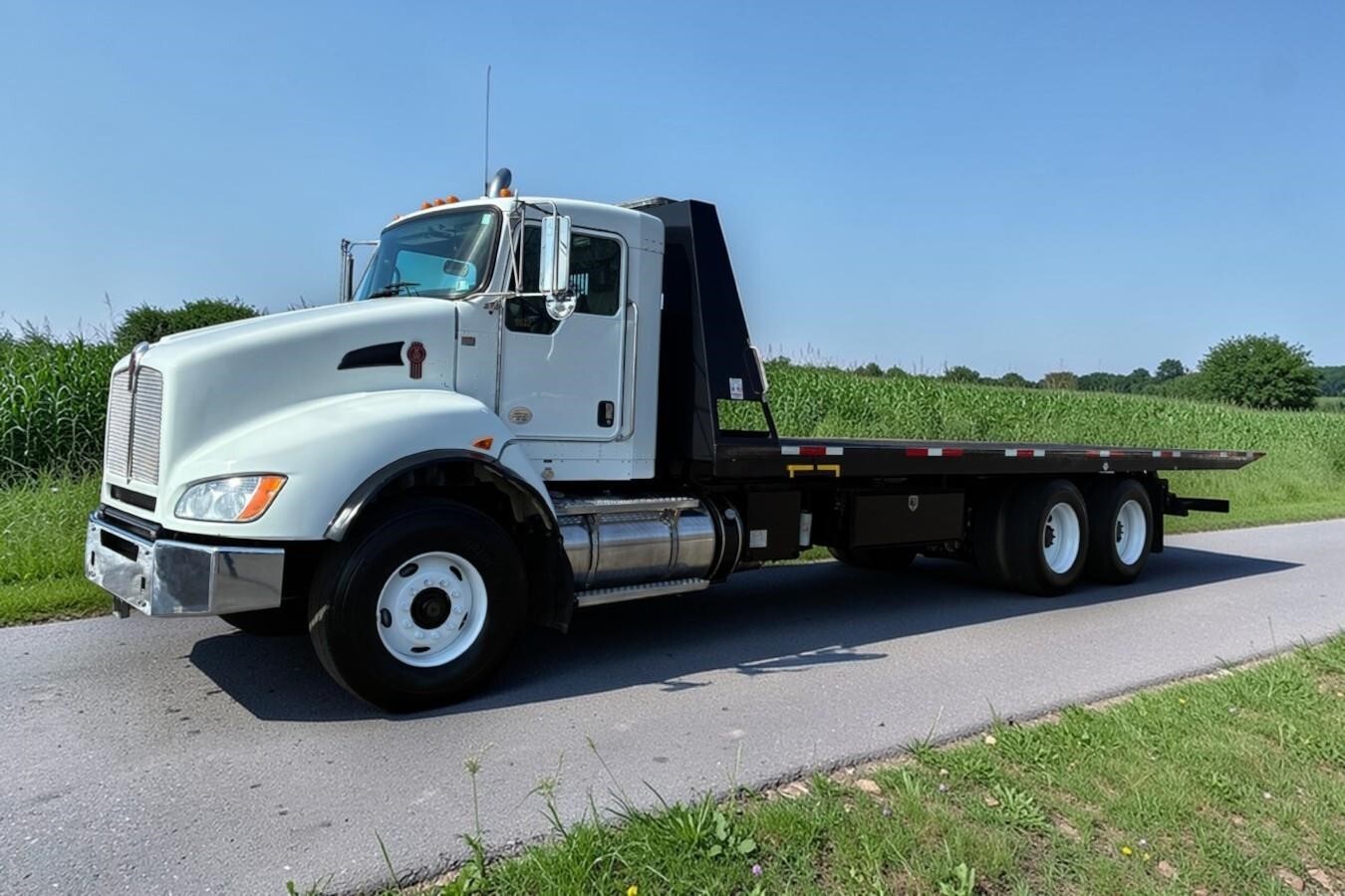 2016 KENWORTH T400 in Hatfield, PA