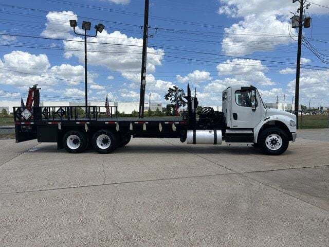 2012 FREIGHTLINER BUSINESS CLASS M2 106 in Houston, TX