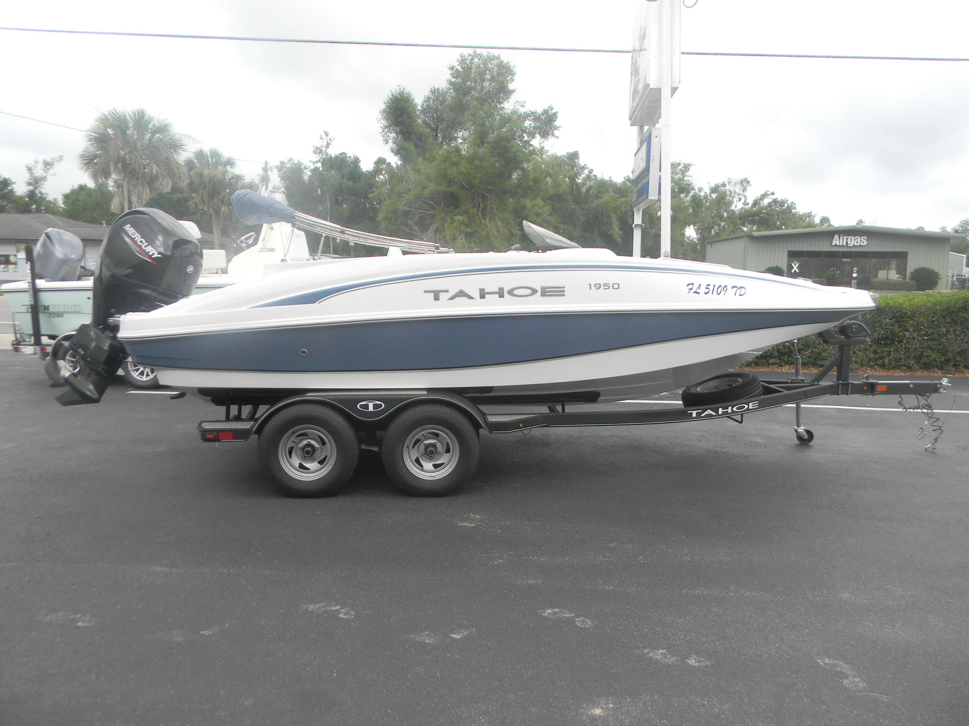 2022 Tahoe 1950 in perry FL