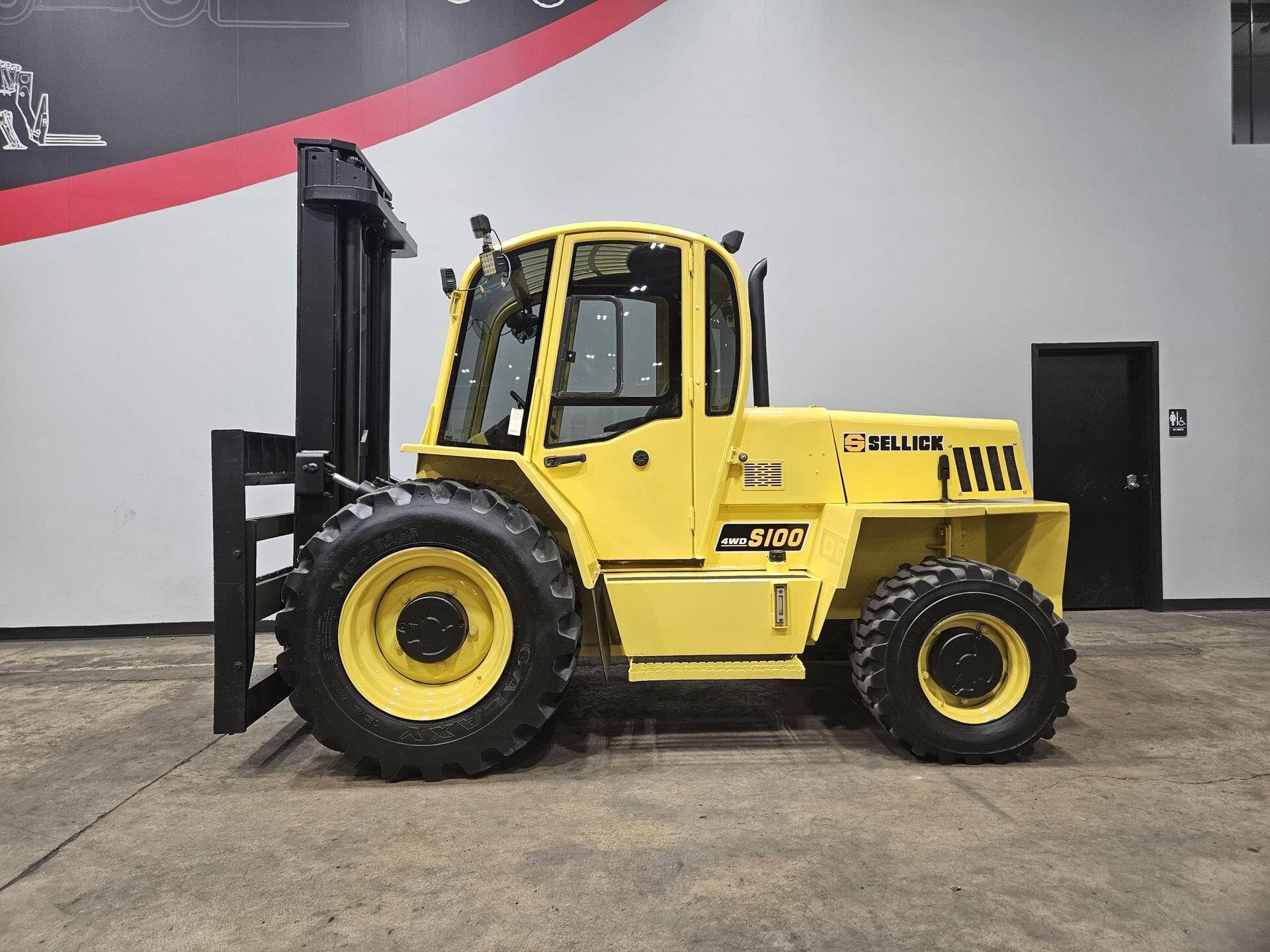 2019 SELLICK S100 in Cary, IL