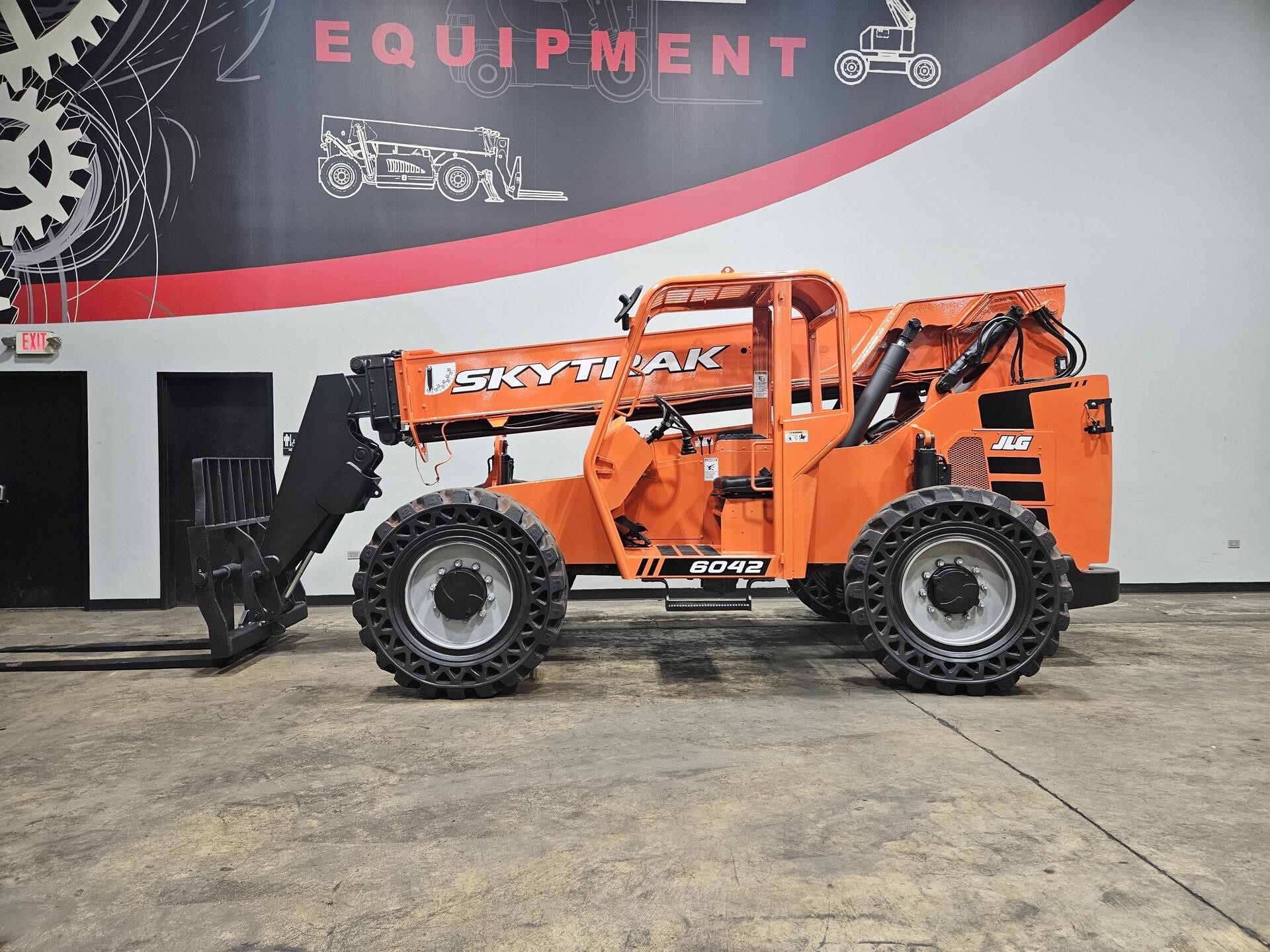 2016 SKY TRAK 6042 in Palmetto, FL