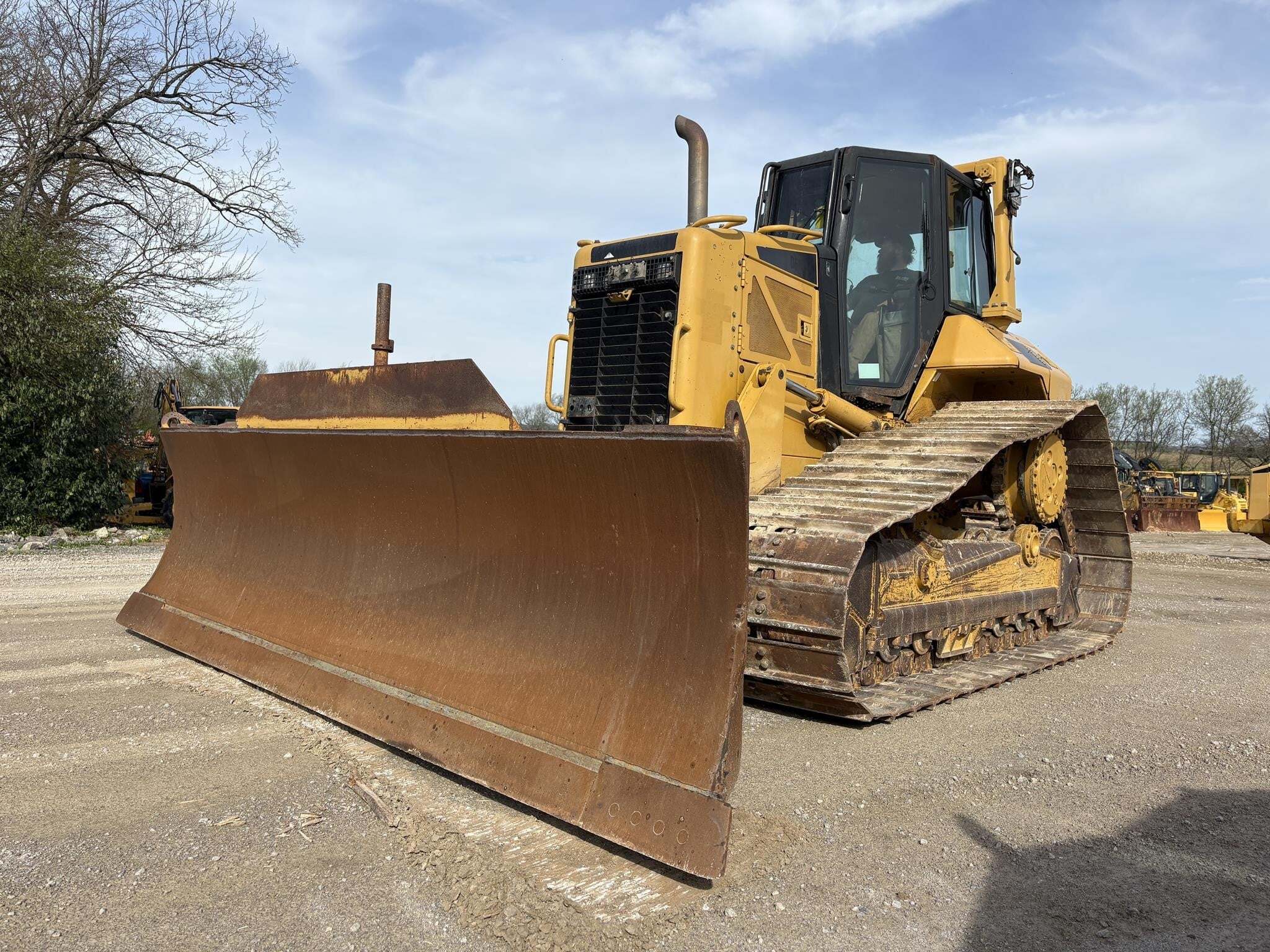 2008 CATERPILLAR D6N LGP in Pleasureville, KY