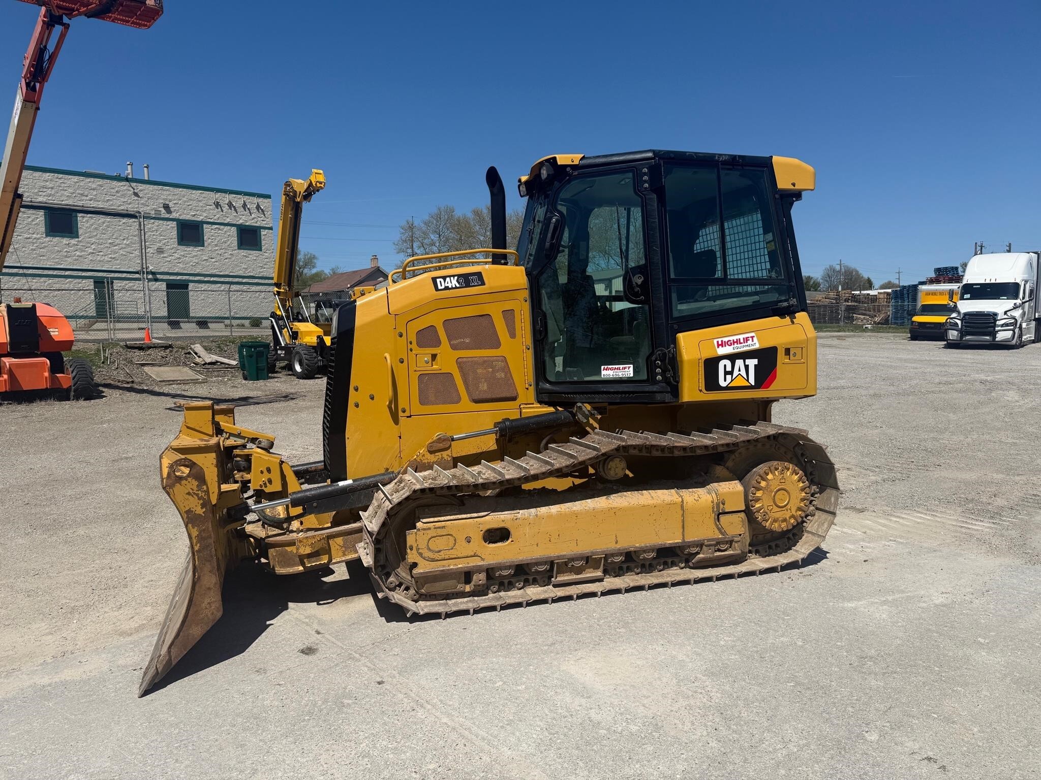 2019 CATERPILLAR D4K2 XL in Cincinnati, OH