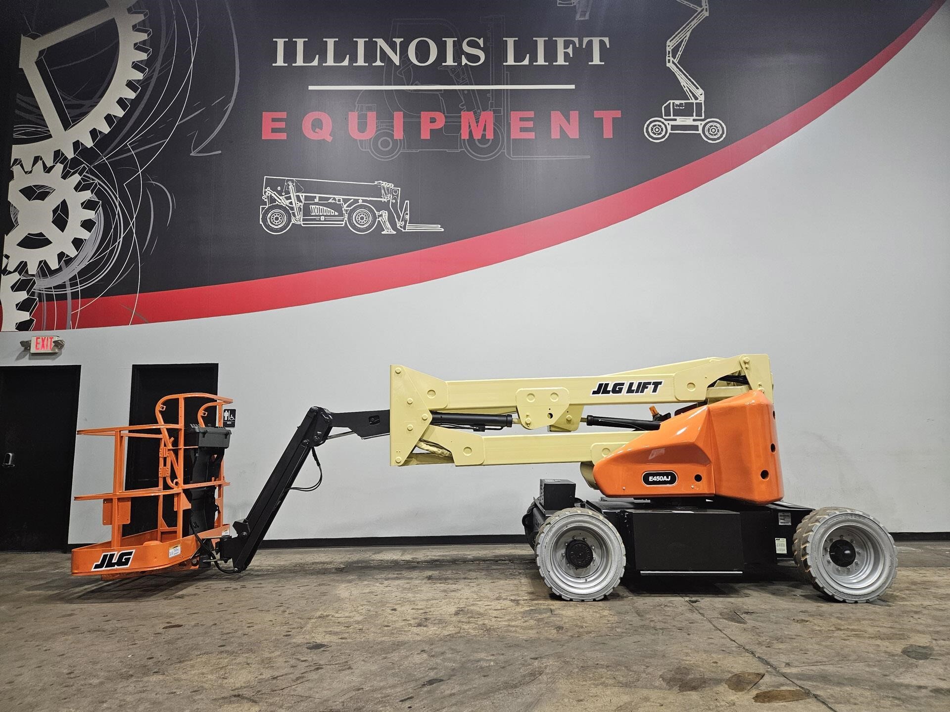 2015 JLG E450AJ in Cary, IL